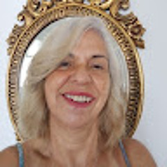 Cida Lopez
