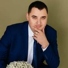 Євгеній Гром