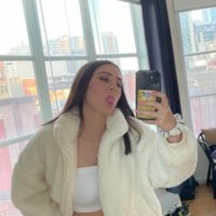Bella
