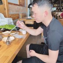 Khoảng Trống