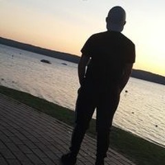User 526216765