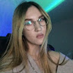 Юлия Славинская