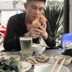 Hậu Gầy