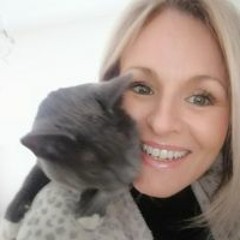 House tracks for thirty