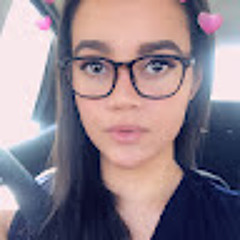 Serena Velez