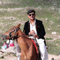 Pasthoon sherani