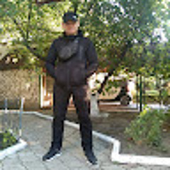 Александр Айдамиров