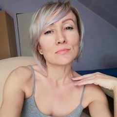 Angelina Nina