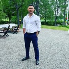 User 443975030
