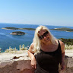 MAGDALENA WIĘCKIEWICZ