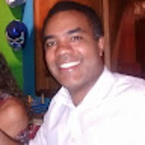 Cláudio Roberto Jr.’s avatar