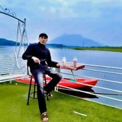 Là HưNg