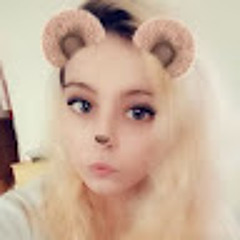 chloe