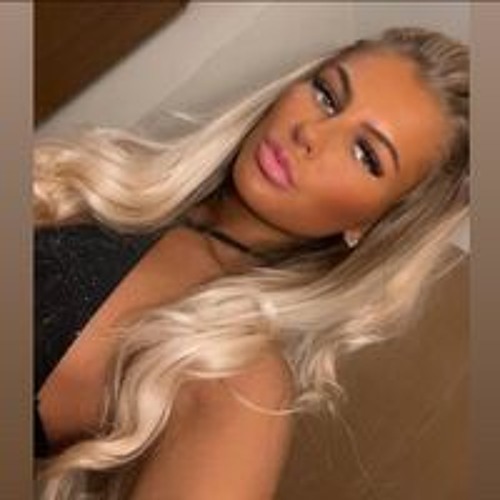 Leila Tia’s avatar