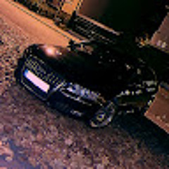 Sunę się wolno i nisko