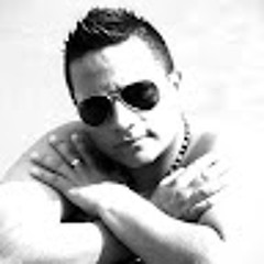 julian andres cardona