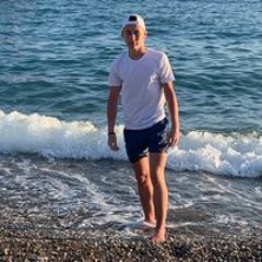 Саша Лопатюк