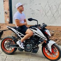 Ruso Enriquez