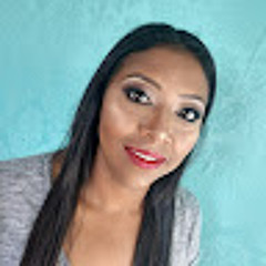 Marcela Mary Santos
