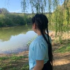 Юля Іванченко