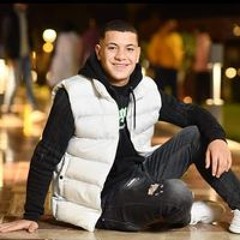 أحمد حسين