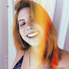 Letícia Costa