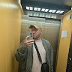 User 592060887