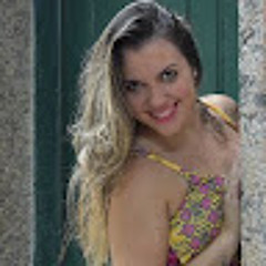 Carolina Lemos