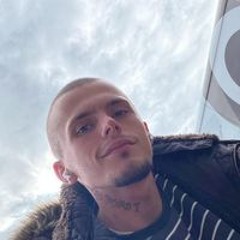 User 907185780