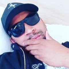 Marcio W Cruz