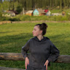 Олександра Яницька