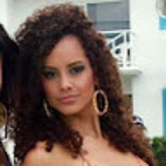LUISA ESCOBAR