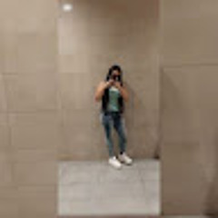 Aylin Valles