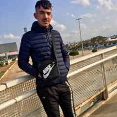 Ănįs Chikaoui