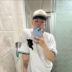 Quan Anh Hoang