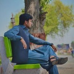 Usman Khan⚜️