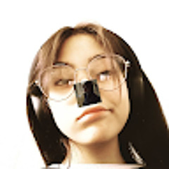 Ева Назырова