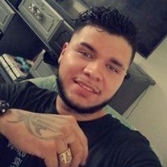Carlos Flores