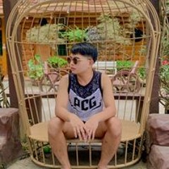 Warren Vallejos Warde