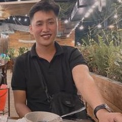 Nguyễn Hoàng Tuấn