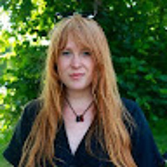Yael Van Stapele
