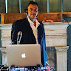 Robert Vega