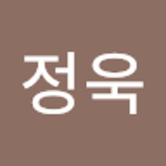 김정욱