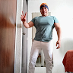 Alejandro cobar