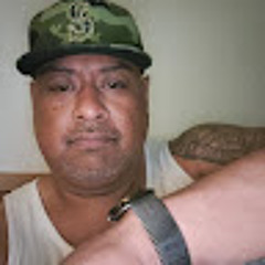 Larry Peneueta