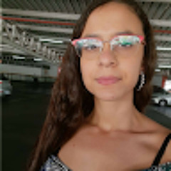 Julia Santos