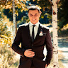 Roman Mandrykov