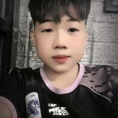 Cậu Bé Nhút Nhát