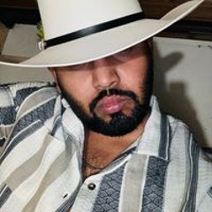 Gonzalez Chriz