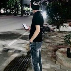 Chu Nhật Long